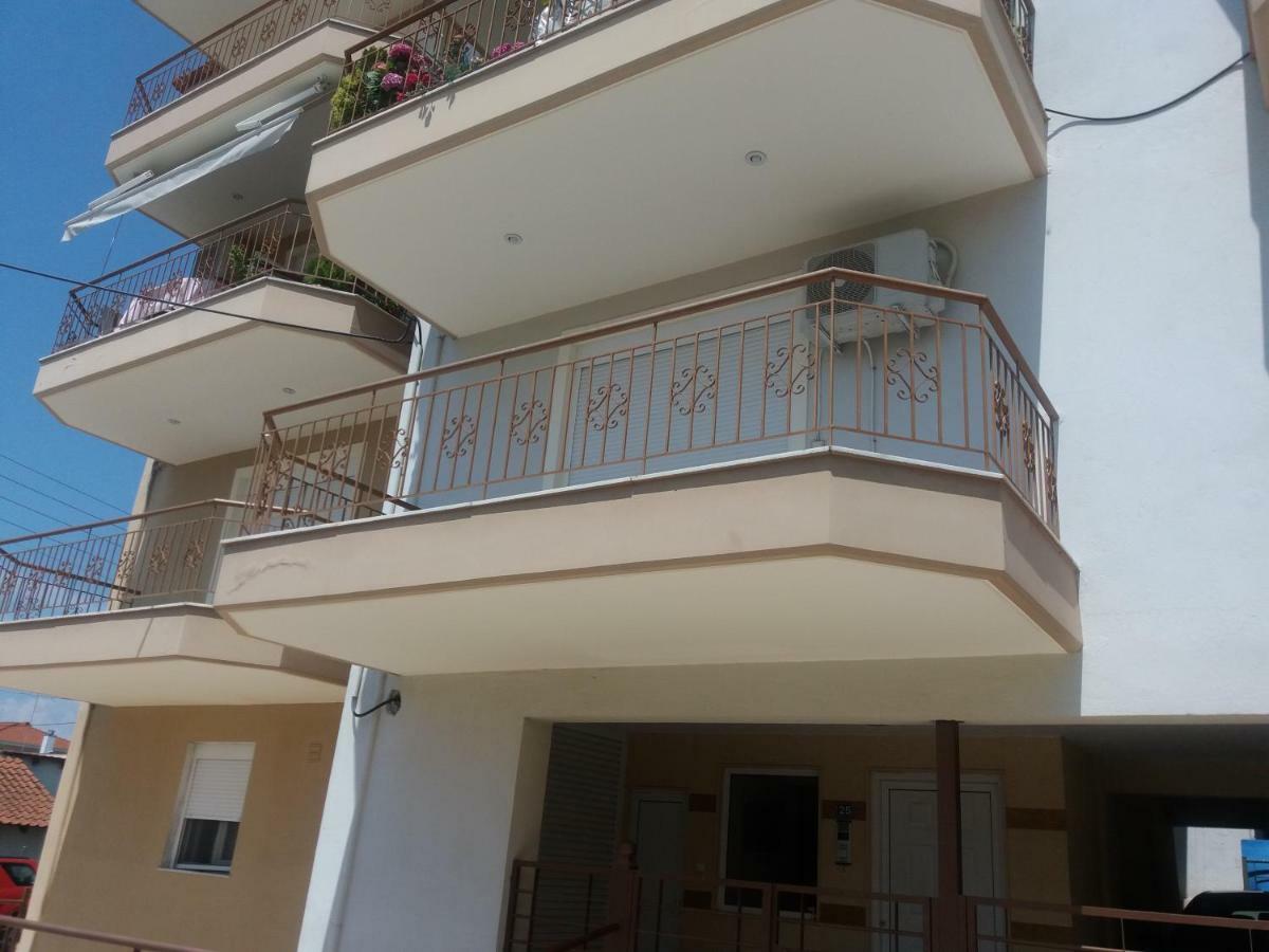 Jordan'S 4Th Appartment At Nea Michaniona Exterior photo